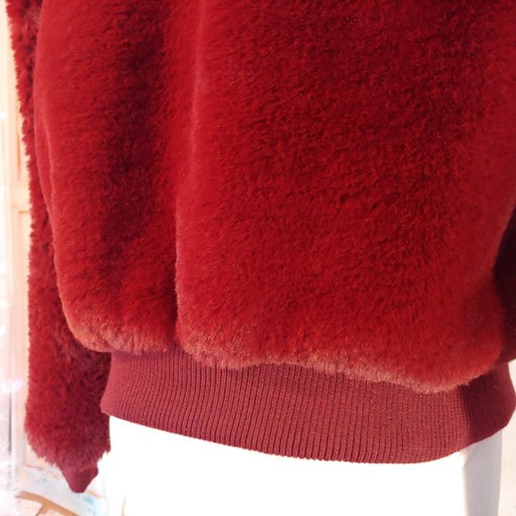 Forever21 soft plush teddy crew neck zip up jacket/size S /beautiful burgundy - Picture 9 of 10